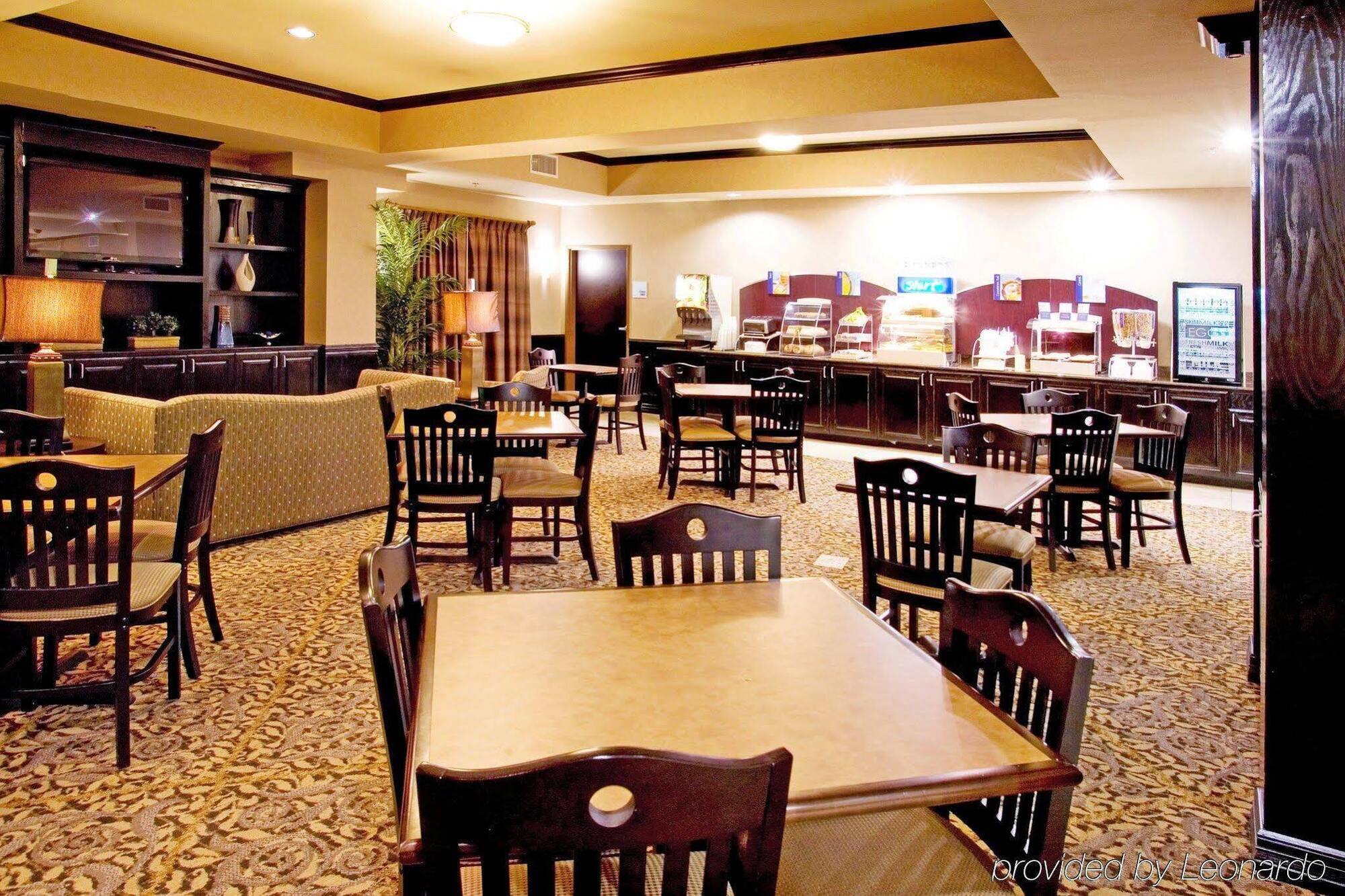 Holiday Inn Express & Suites Corpus Christi By Ihg Exterior foto